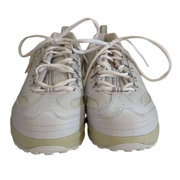 Skechers Shape Ups Woman’s Size 10 White Toning Walking Shoes - Picture 3 of 9